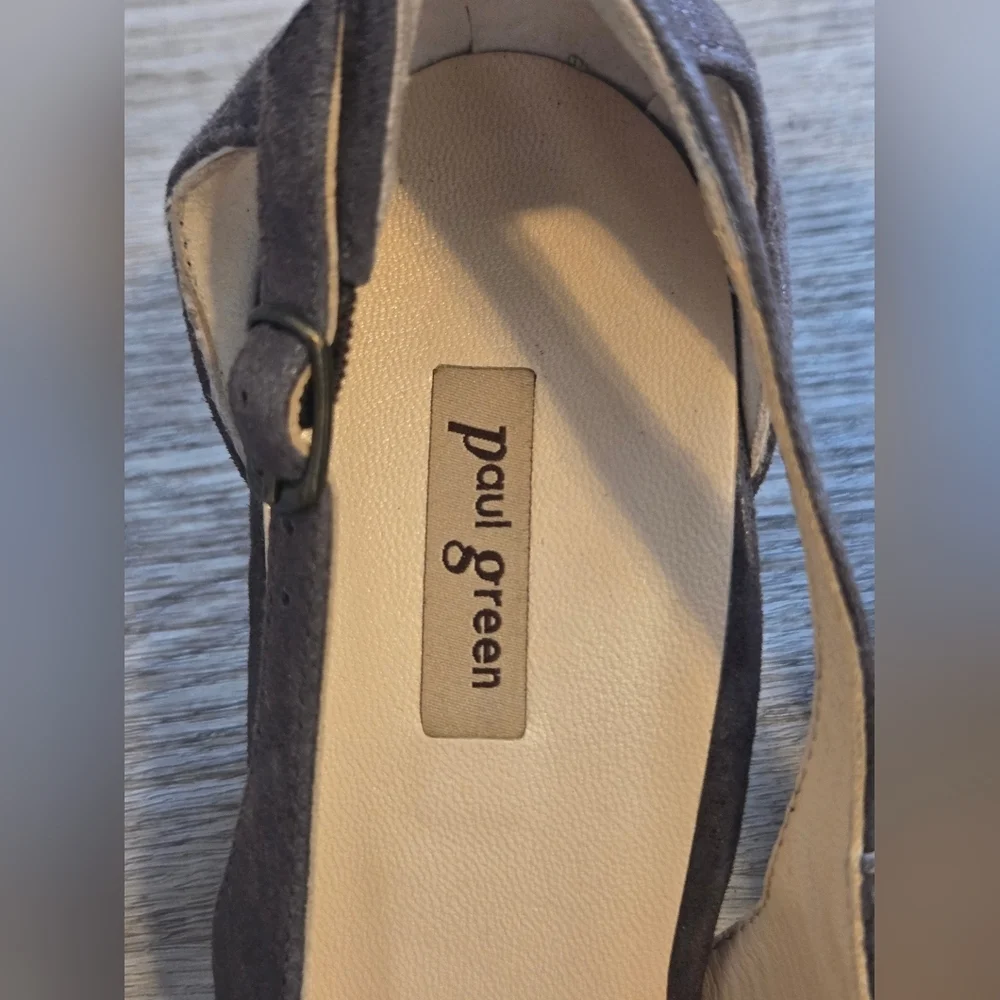 Paul Green Women's Gray  Suede Slingback Heels Size 3 1/2